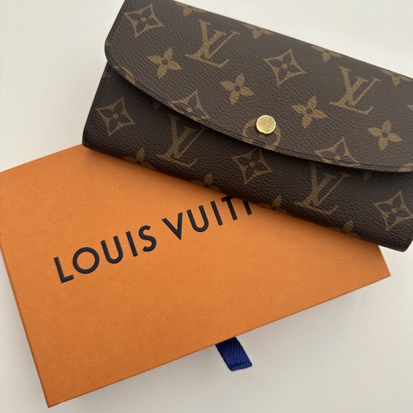 Louis Vuitton Emilie Purse